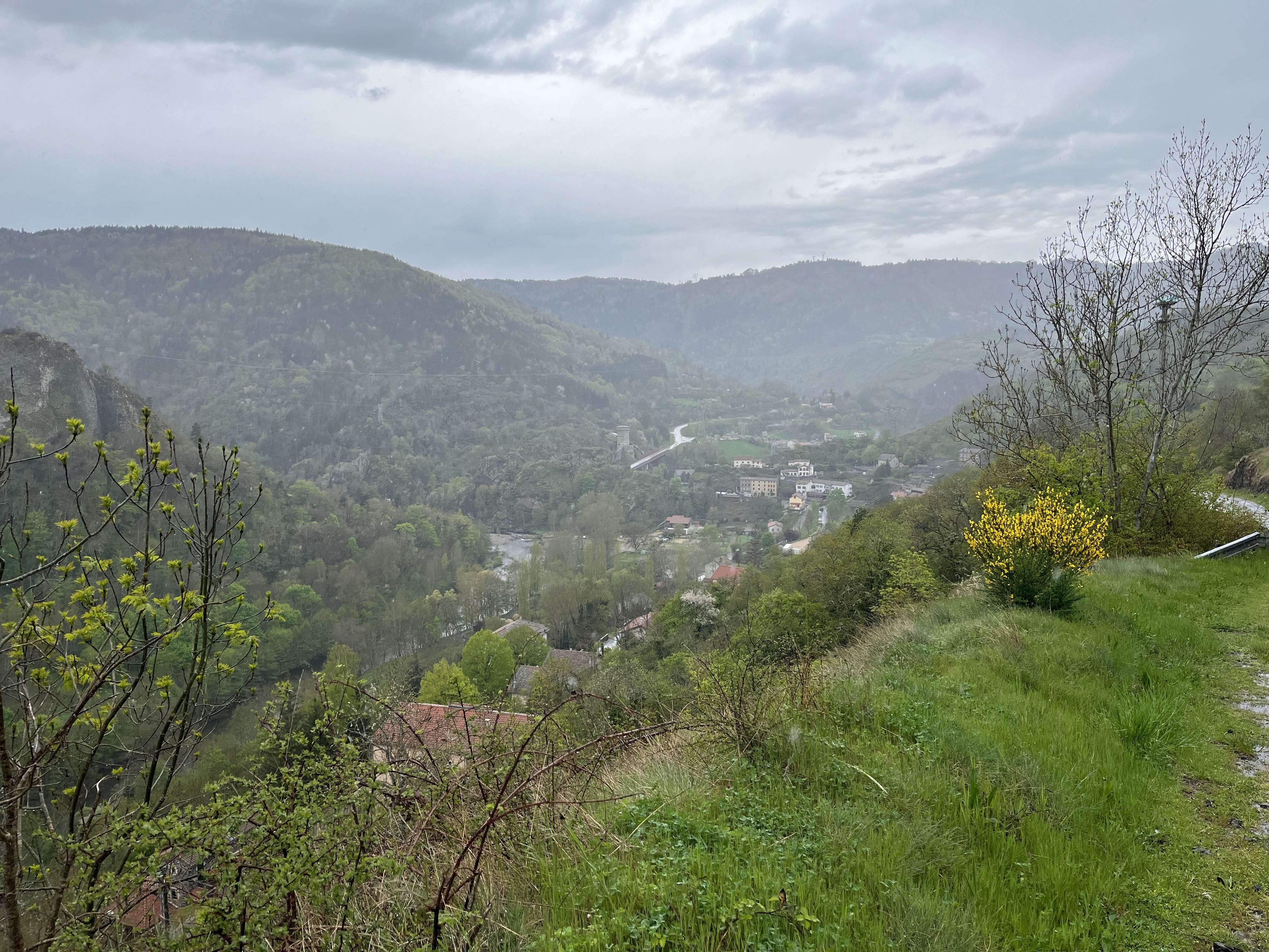 Monistrol d’Allier sous la pluie