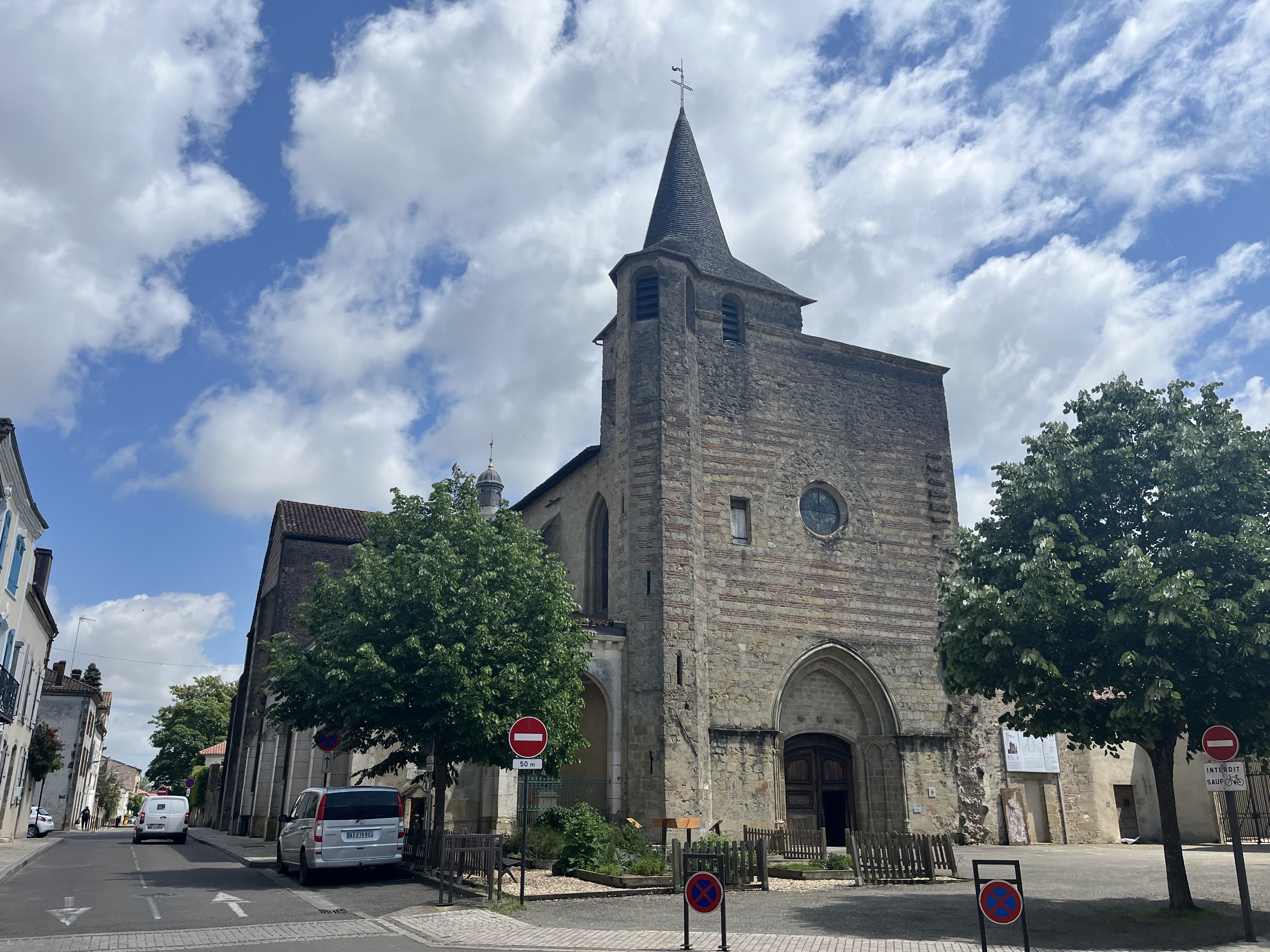 Cathédrale d’Aire sur l’Adour